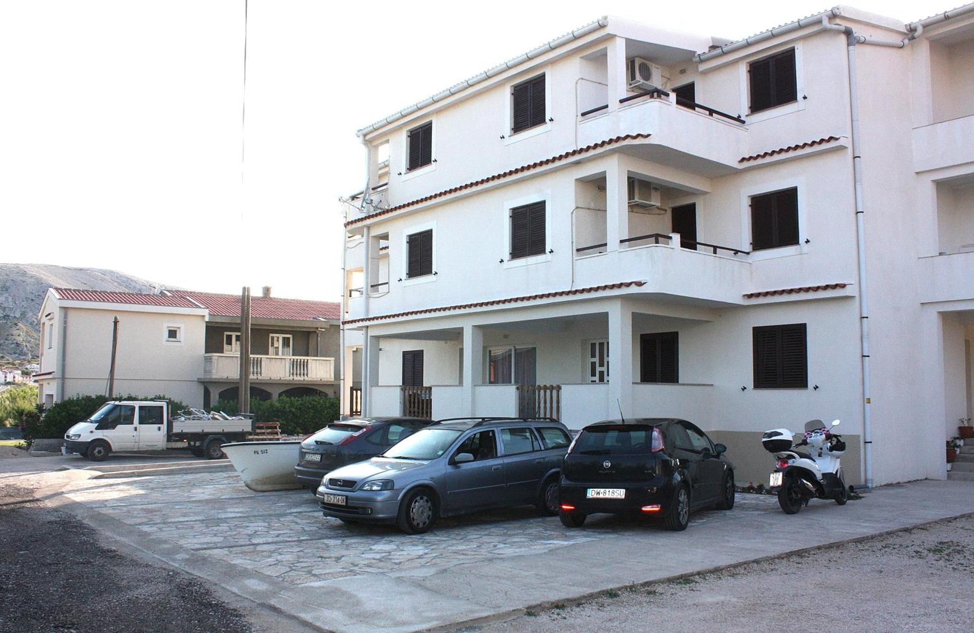 Batkoski Apartments Pag Town Zewnętrze zdjęcie