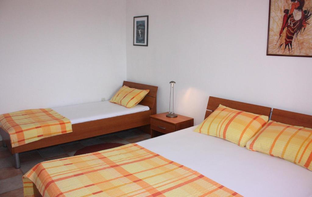 Batkoski Apartments Pag Town Zewnętrze zdjęcie